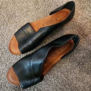 Sole society women's leather sandals